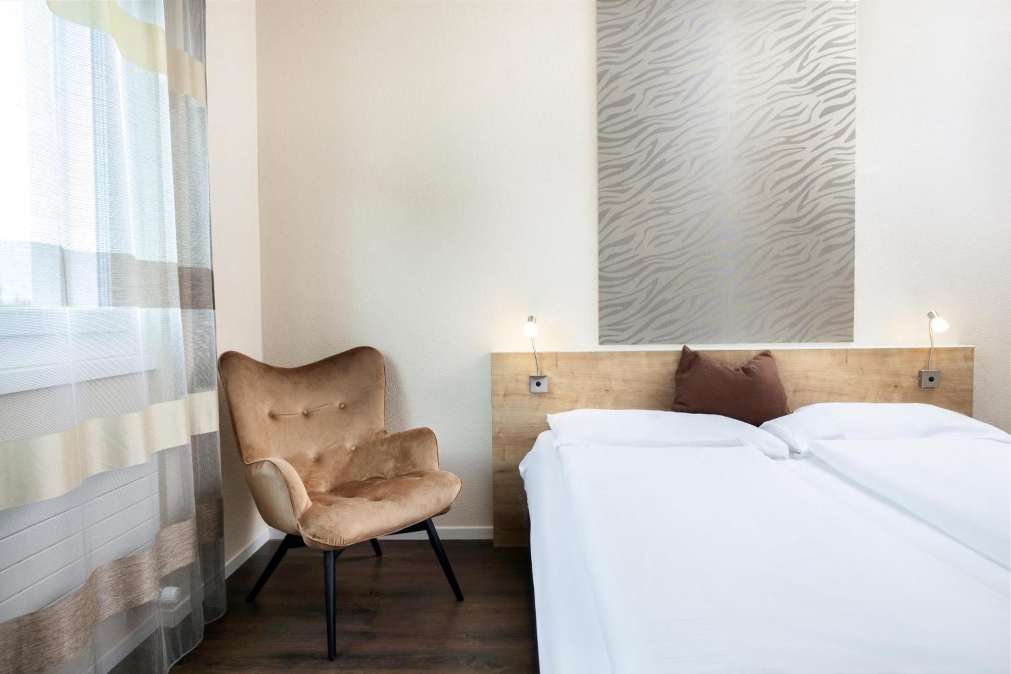 Villmergen Swiss Quality Hotel Экстерьер фото