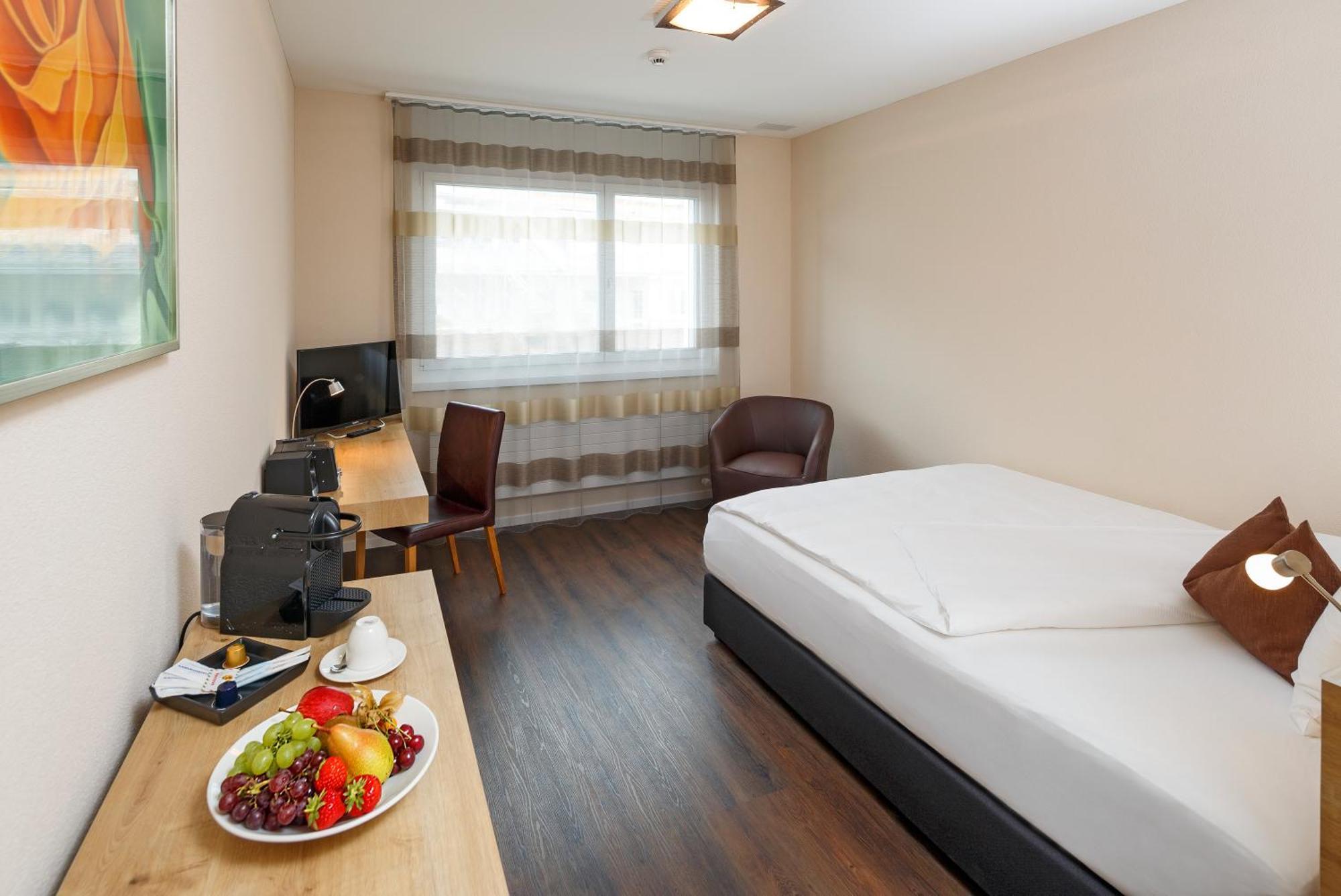 Villmergen Swiss Quality Hotel Экстерьер фото