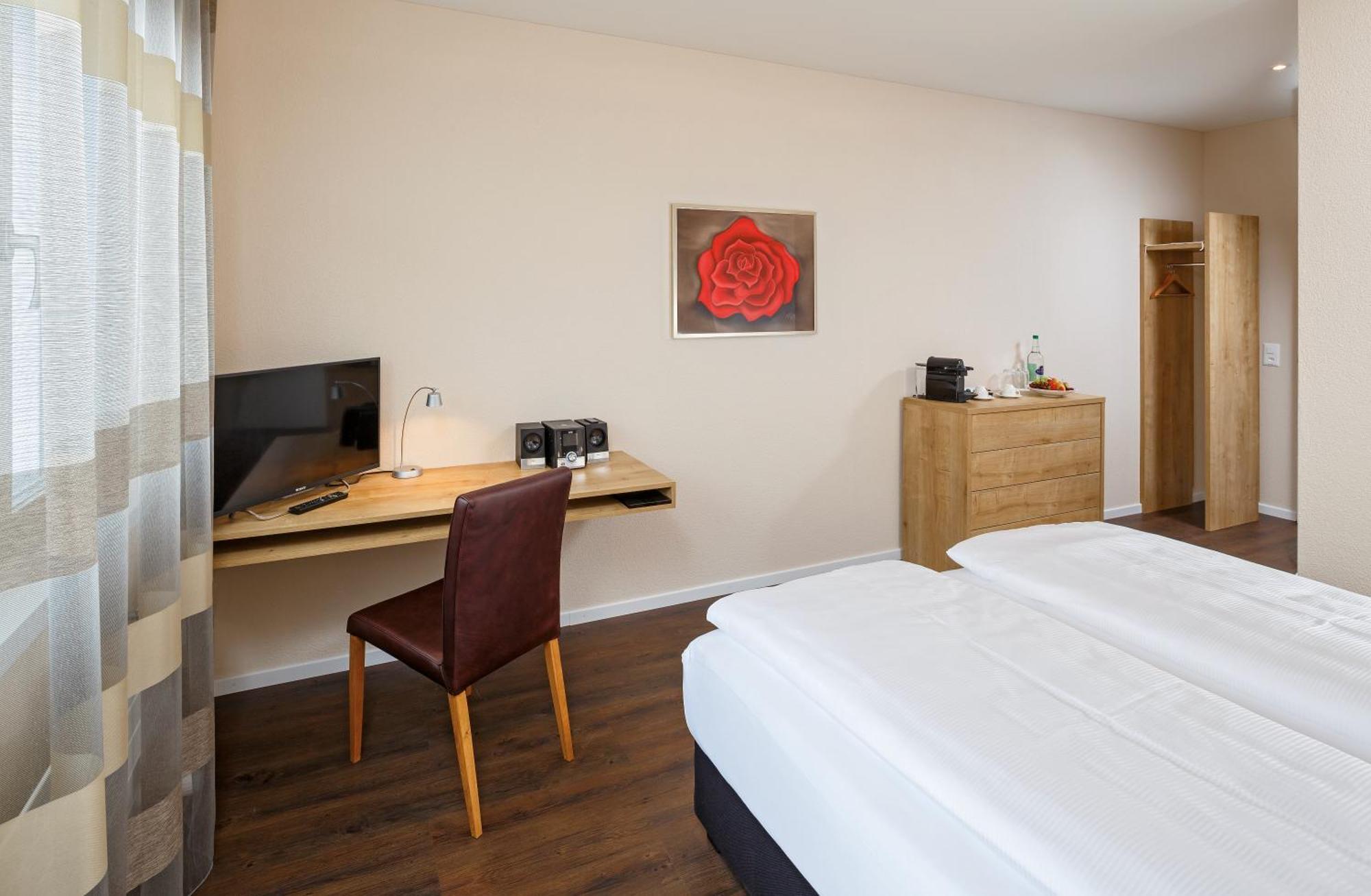 Villmergen Swiss Quality Hotel Экстерьер фото