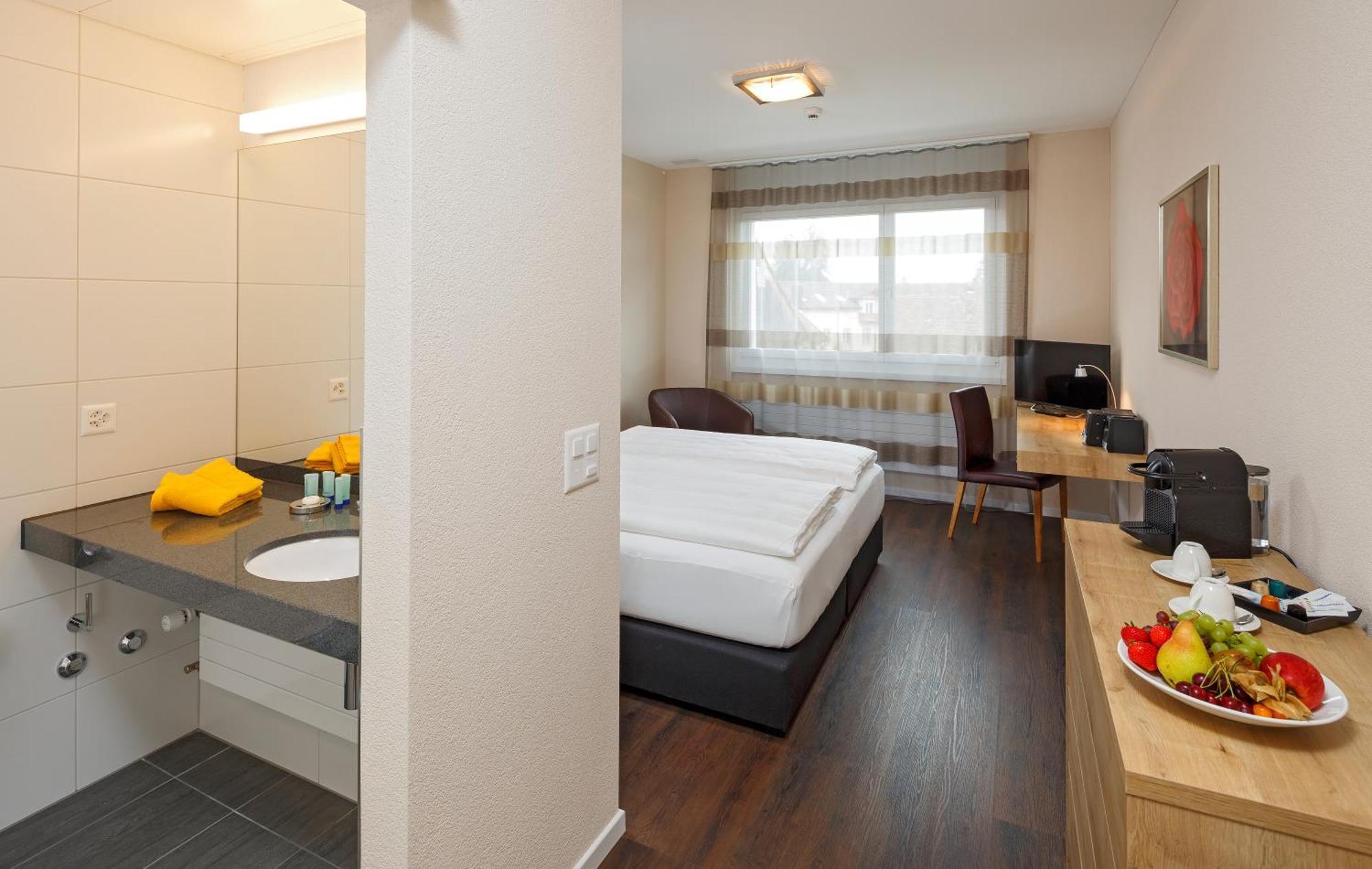Villmergen Swiss Quality Hotel Экстерьер фото