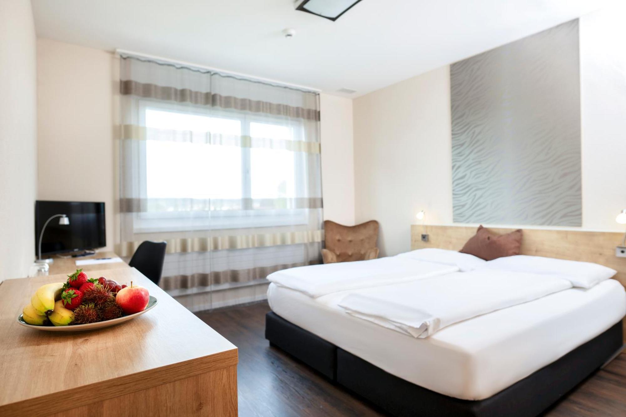 Villmergen Swiss Quality Hotel Экстерьер фото